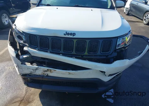 2021 Jeep Compass Altitude Fwd z USA, uszkodzony, nr VIN 3C4NJCBBXMT526941